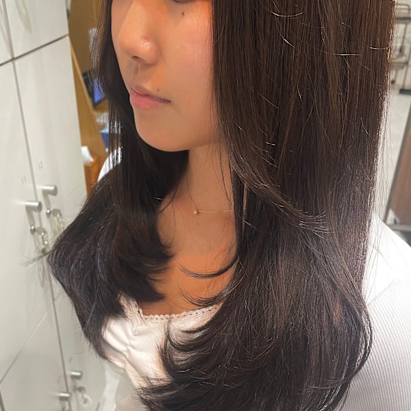 レイヤーカット×オリーブブラウン/吉川沙知