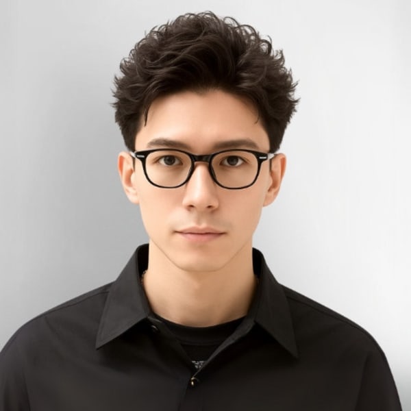 アップバング 短髪 ツーブロック 刈り上げ ツイストパーマ 