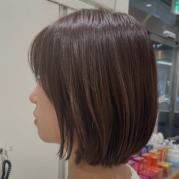 ショートボブ×ブラウンカラー|VANESSA