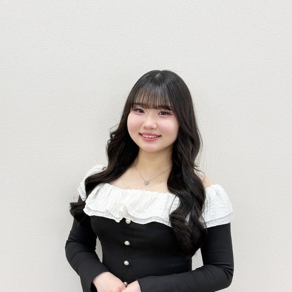 marichi 千葉ニュータウン店【マリーチ】のスタッフ紹介。紺野 里乃