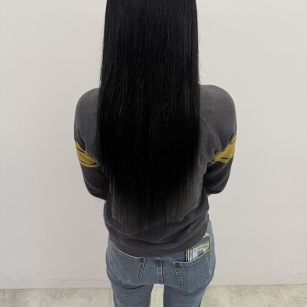 黒染めなしの黒髪ロング！