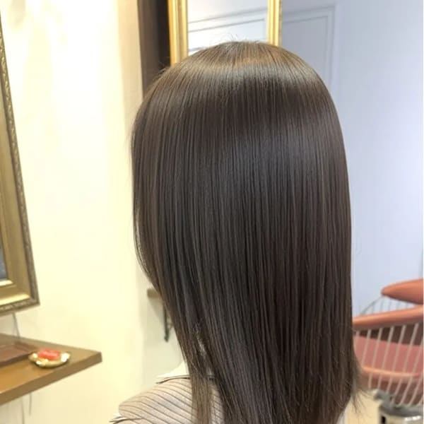 大人の縮毛矯正 ミルクティーベージュ