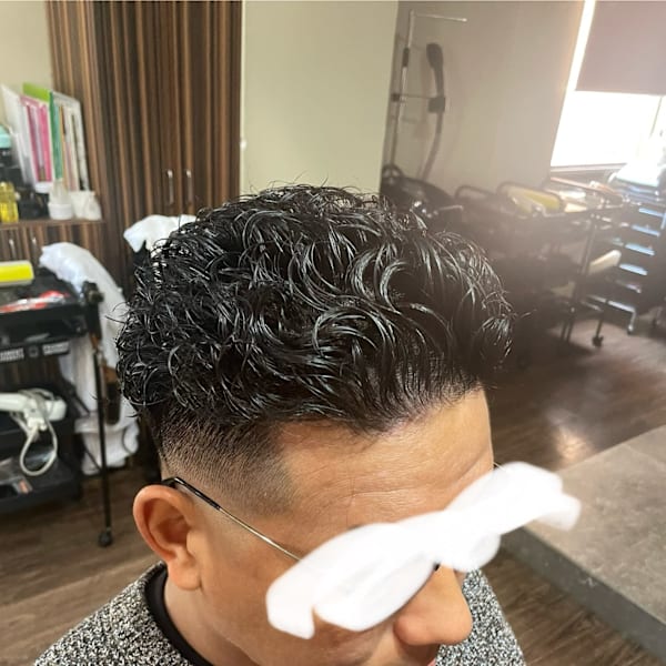極道パーマ×スキンフェード|LUCIS 【ルーキス】