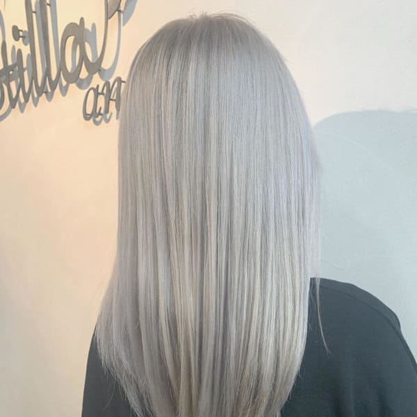 ウル艶ホワイトカラー