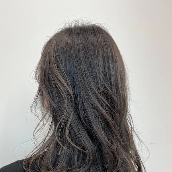 グレージュカラー/レイヤーカット