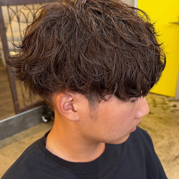 メンズマッシュカットツーブロックスパイラルシャドウパーマ|ROOO MEN【ルーメン】