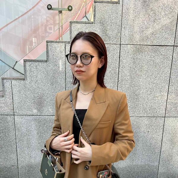 ミディアムボブ　暖色系カラー