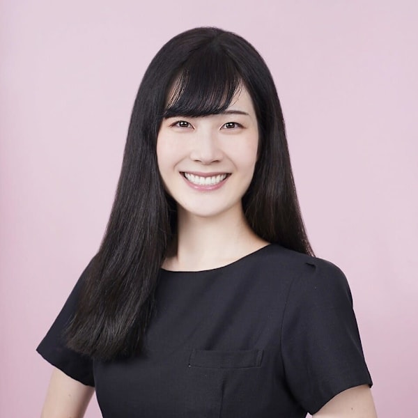 プレミアムサロン リスブラン 日本橋浜町明治座前店【プレミアムサロン リスブラン ニホンバシハマチョウメイジザマエテン】のスタッフ紹介。ナツミ