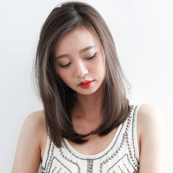 セミロングミディアムレイヤー大人カジュアル