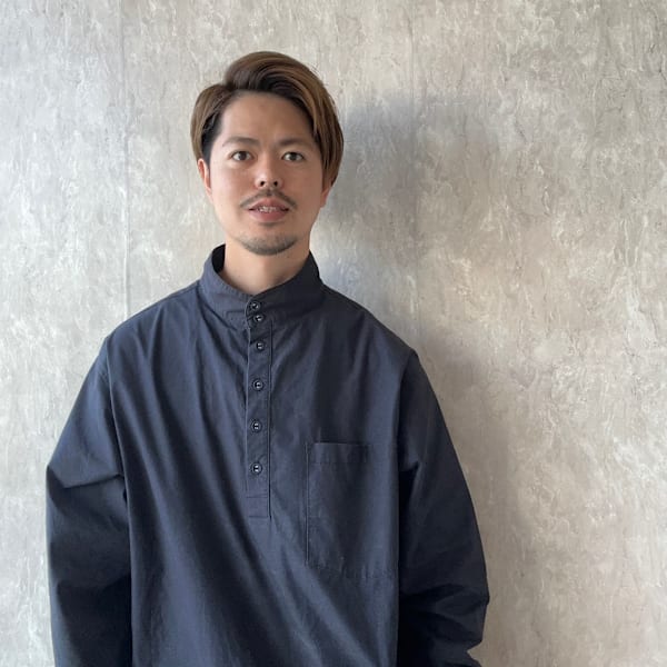 THREE by the salon【スリーバイザサロン】のスタッフ紹介。鈴木 淳平