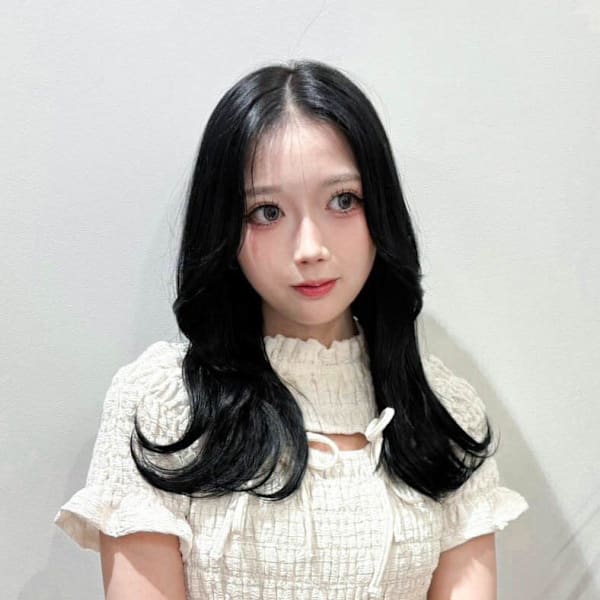Elsa元町】美髪レイヤー/顔まわりレイヤー/くびれミディア