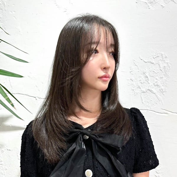 くびれミディアム大人可愛いカジュアルヘア三ノ宮