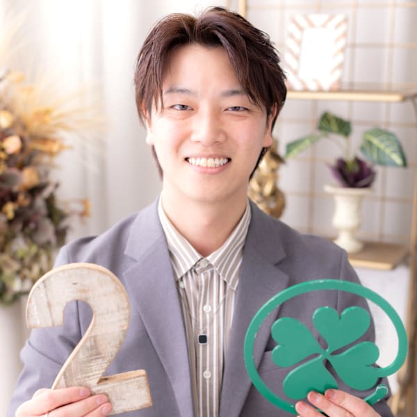 COVER HAIR & SPA bliss【カバーヘア アンド スパ ブリス】浦和/浦和西口店【カバー ヘア アンド スパ ブリス ウラワ ウラワニシグチテン】のスタッフ紹介。江原 拓実