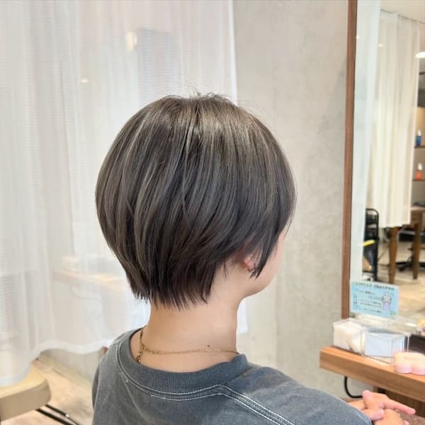 カット&カラー専門店 miret×スタイル
