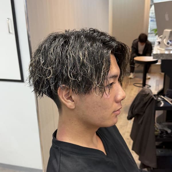 フェード/メンズ/大宮/ツイストスパイラル/短髪