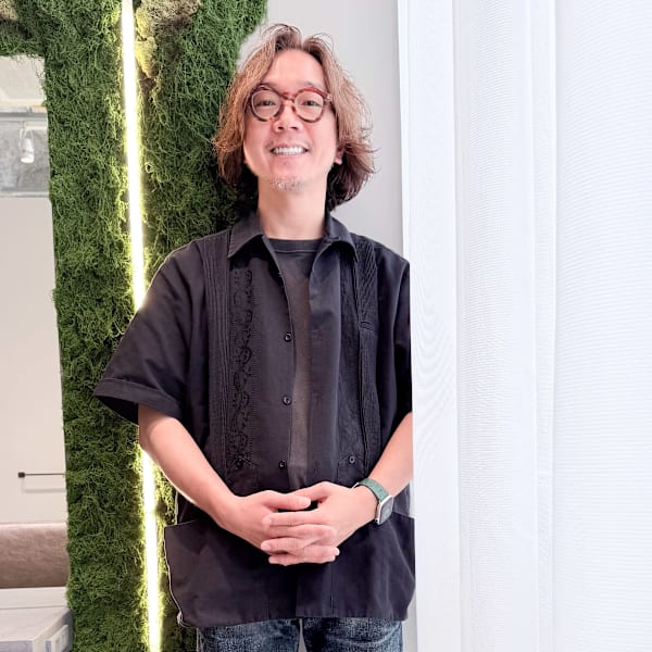 KAMIGAMI栄【カミガミ】【カミガミ】のスタッフ紹介。TAKAFUMI