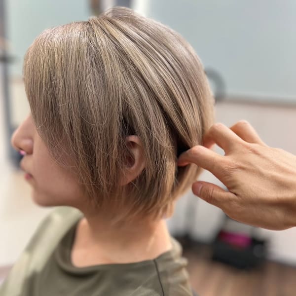 ショート×ミルクティーベージュ