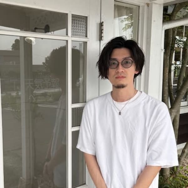 TJ天気予報 7ページ 豊田店【ティジェイ テンキヨホウ ナナページ トヨタテン】のスタッフ紹介。江原大輔