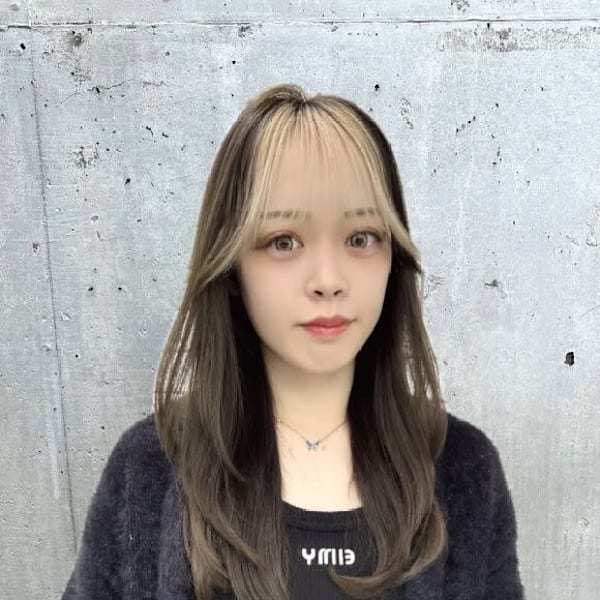 Zina 梅田 髪質改善&トリートメント&艶髪【ジーナ】【ジーナ ウメダ カミシツカイゼンアンドトリートメントアンドツヤガミ ジーナ】のスタッフ紹介。Saya 