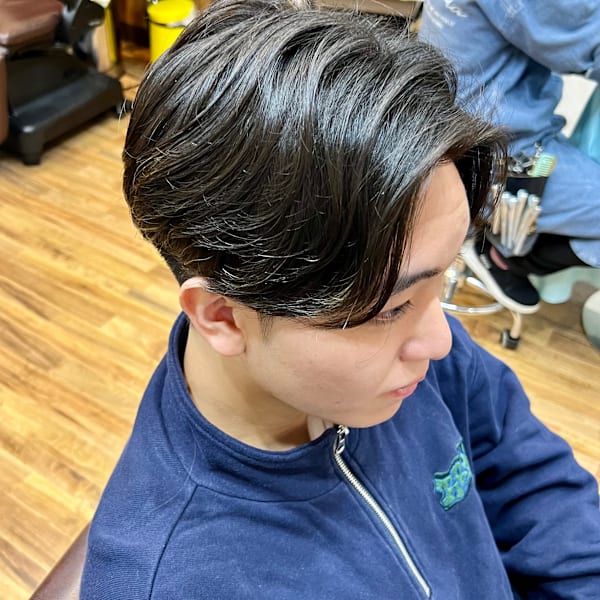 センターパートニュアンスパーマ