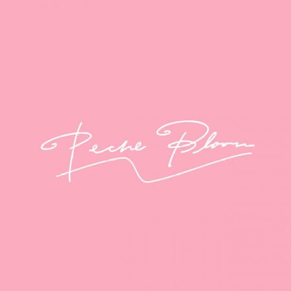 Peche Bloom 大阪梅田[パラジェル/フィルイン/マグネット/ジェルネイル]【ペッシュブルーム オオサカウメダ パラジェル フィルイン マグネット ジェルネイル】のスタッフ紹介。ペッシュ ブルーム