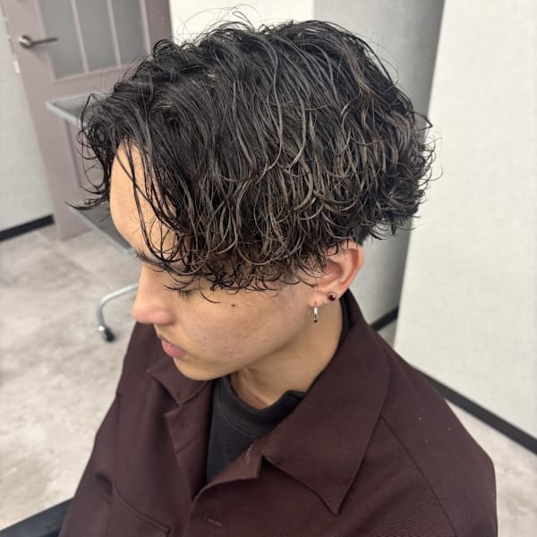 波巻き×スパイラルで作るナチュラル無造作ウェーブ|CØDE by KENJE