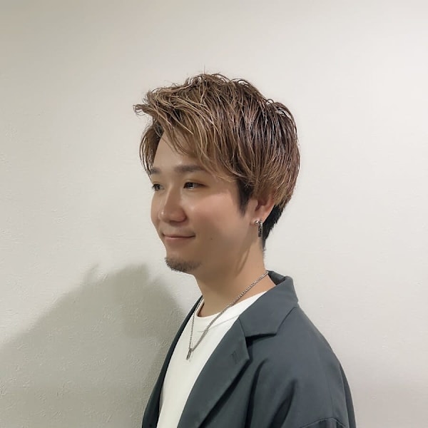 HAIR CRAFT SAN 住吉店【ヘアークラフトサン スミヨシテン】のスタッフ紹介。マネージャー衣笠