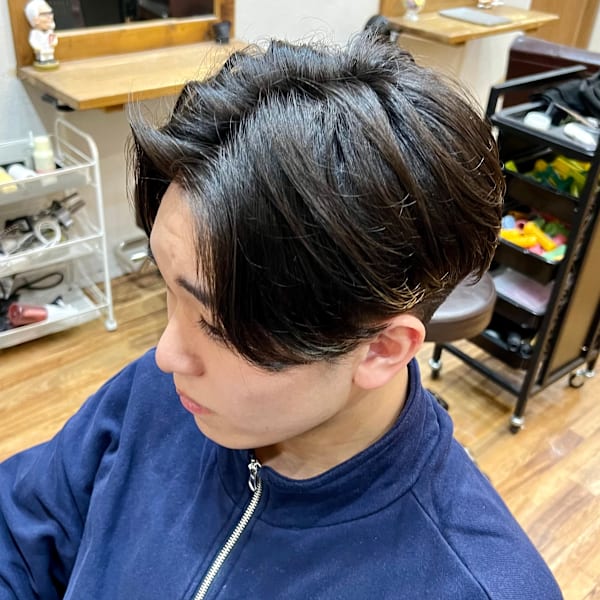 センターパートニュアンスパーマ