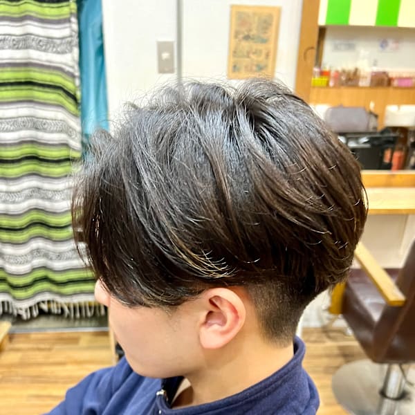 センターパートニュアンスパーマ