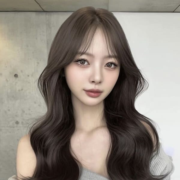 韓国風/セミロング/顔周りカット/くびれヘア/透明感カラー