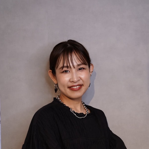 VISAGE maison【ヴィサージュ メゾン】【ヴィサージュ メゾン】のスタッフ紹介。Miyazaki