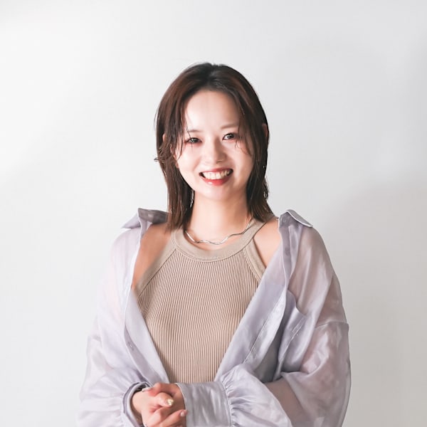 上野 成美 NARUMI|Dijon 髪質改善×縮毛矯正×りんご幹細胞トリートメント 自由ヶ丘