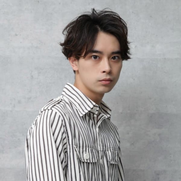 刈り上げ/ツーブロ/アッシュカラー