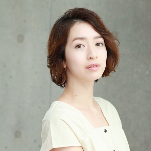 大人女性/横流しショート