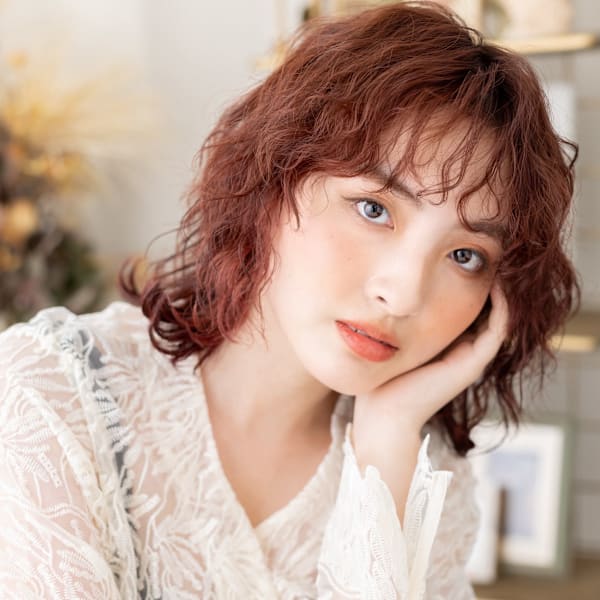 濡れ髪くるくるパーマミディアムボブウルフ　ウルフボブ|COVER HAIR bliss【カバーヘア ブリス】上尾/上尾西口店