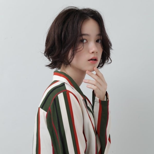 ショートボブ/センターパート/無造作ボブ