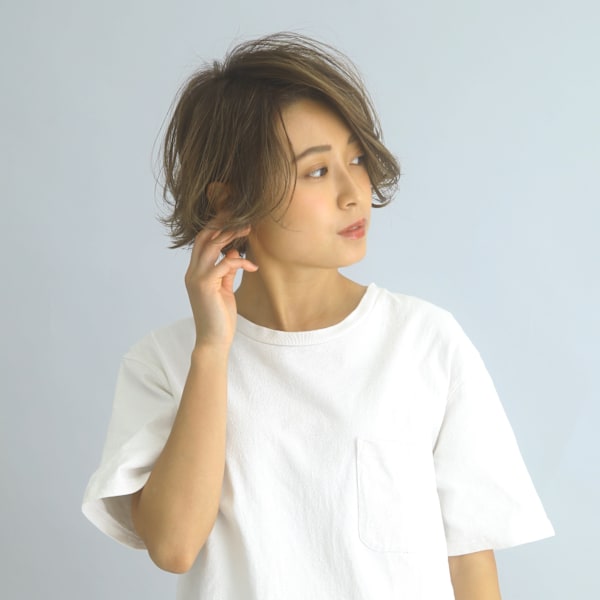 透明感ショートボブ/外ハネボブ