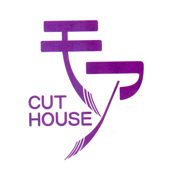 モア アヴァンセ【モア アヴァンセ】のスタッフ紹介。小林 奈美