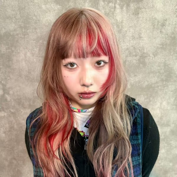 セクションカラー　ケアブリーチ　ブリーチカラー　原宿/表参道