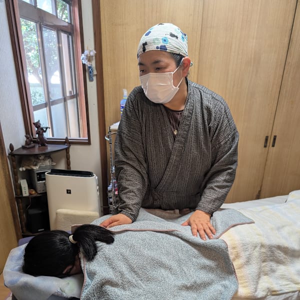 ねこや【ネコヤ】のスタッフ紹介。ニシダ カズヨ