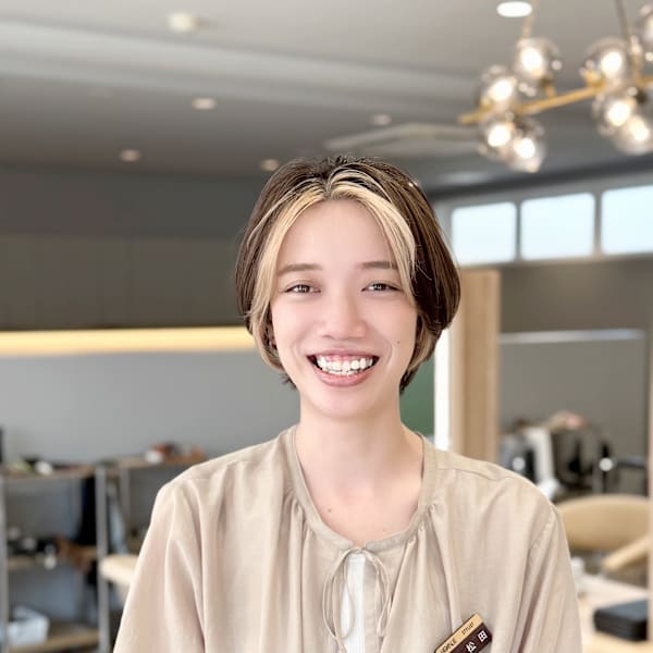 ture by LARANJE 横川店【チュールバイラランジェヨコガワテン】のスタッフ紹介。松田真実