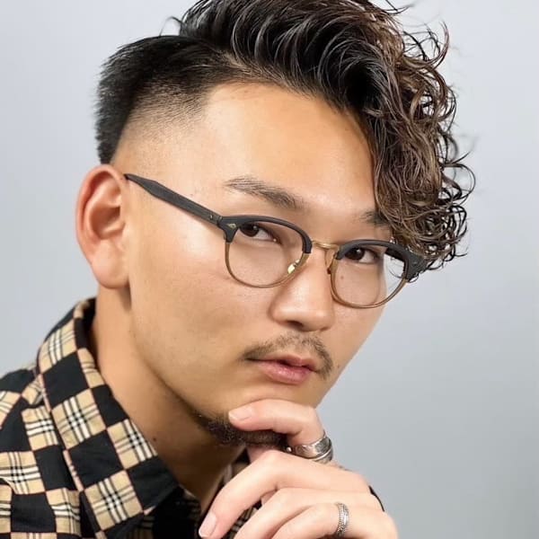 スキンフェード スパイラルパーマ 大宮