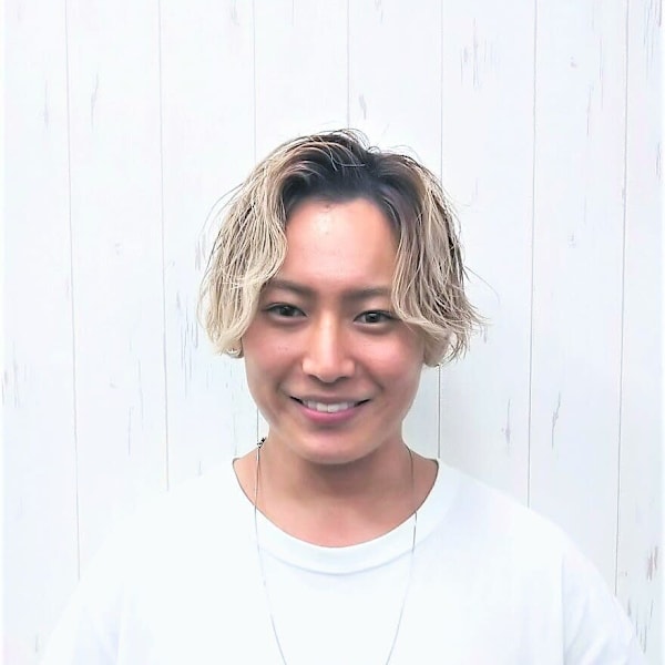 Cathy 行徳店【キャシー】【キャシー ギョウトクテン】のスタッフ紹介。モリト morito