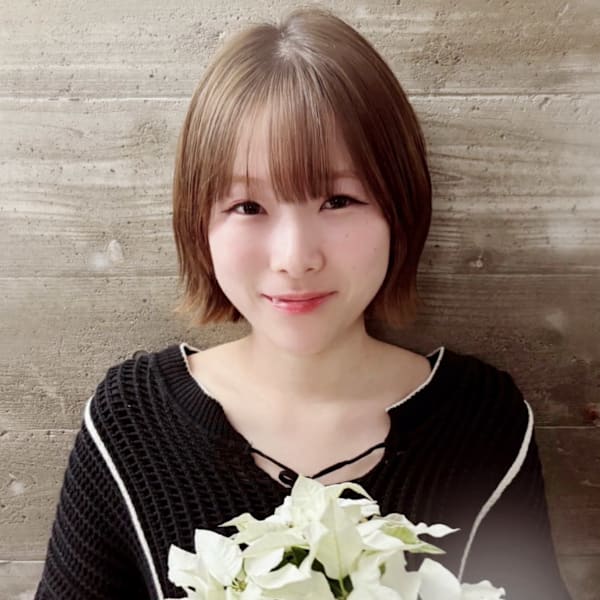 蓮沼　実奈|hair+resort lagoon