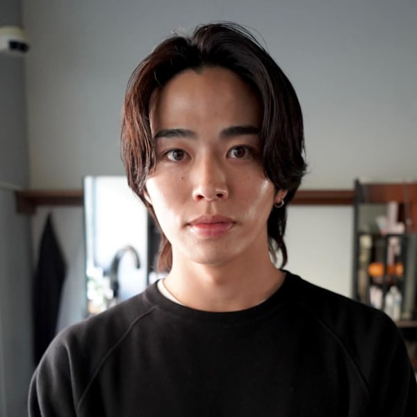 IRIE HAIR DESIGN【アイリーヘアデザイン】のスタッフ紹介。五嶋 亮