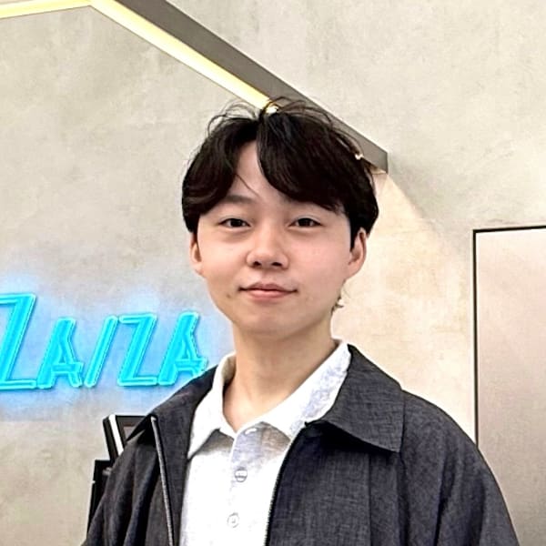 ZA/ZA 茗荷谷店【ザザミョウガダニテン】のスタッフ紹介。佐藤 宏俊