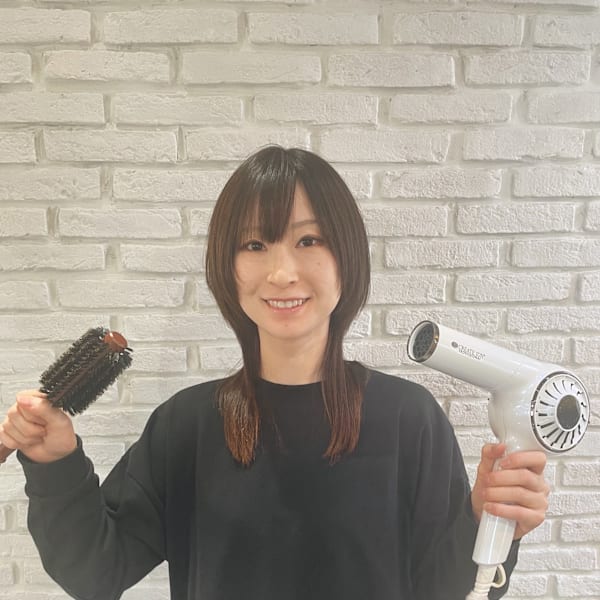 newi hau’oli 札幌駅前店【ネウィ ハウオリサッポロエキマエテン】のスタッフ紹介。続石 和希子