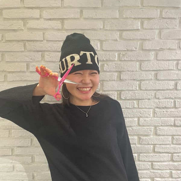 杉山 花夏|newi hau’oli 札幌駅前店