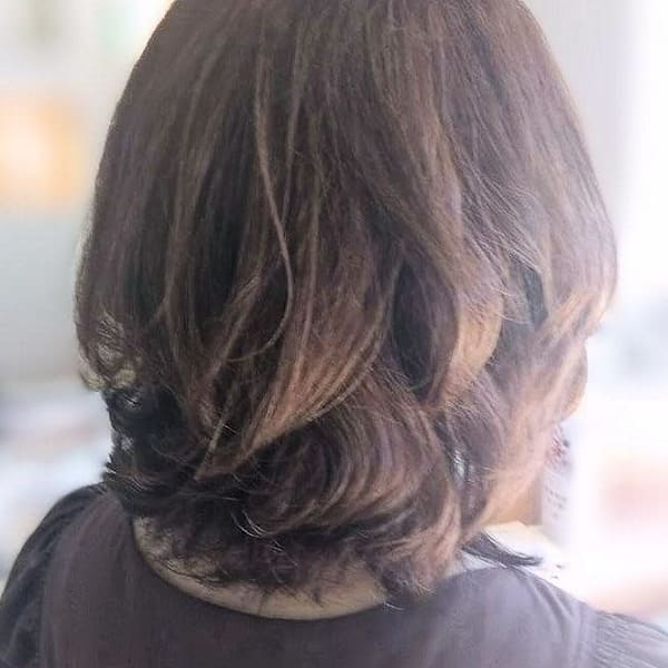 ミディアムレイヤー白髪ぼかしカラー|HAIR＆MAKE manis 髪質改善・白髪ぼかし