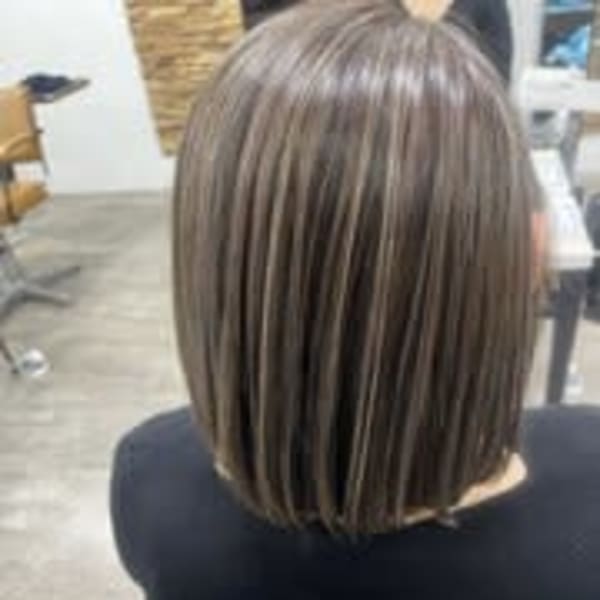 白髪ぼかしハイライト/イルミナカラーブリーチ30代40代50